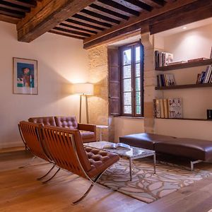 Knoll Suite